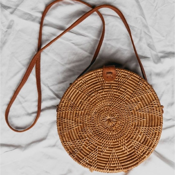Handbags - Round Rattan Bag